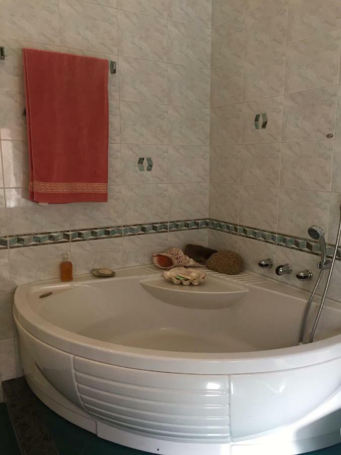 Appartamento Tertulliano 35 *